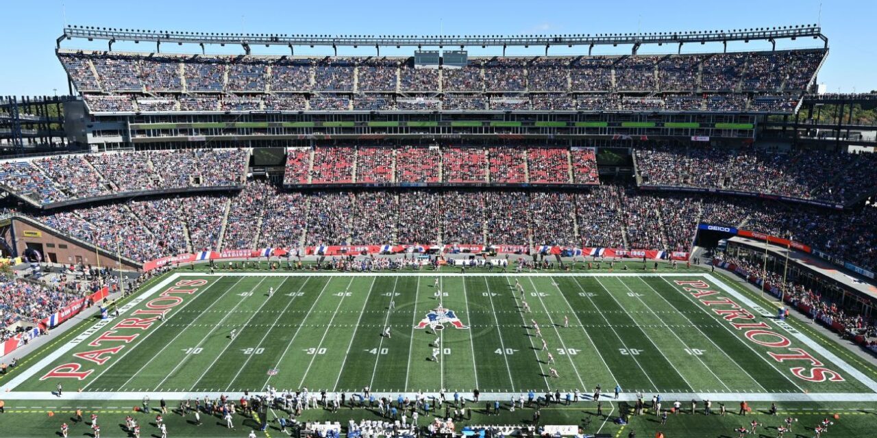 Dos hombres de RI acusados ​​en relación con la muerte de un fanático de los Patriots