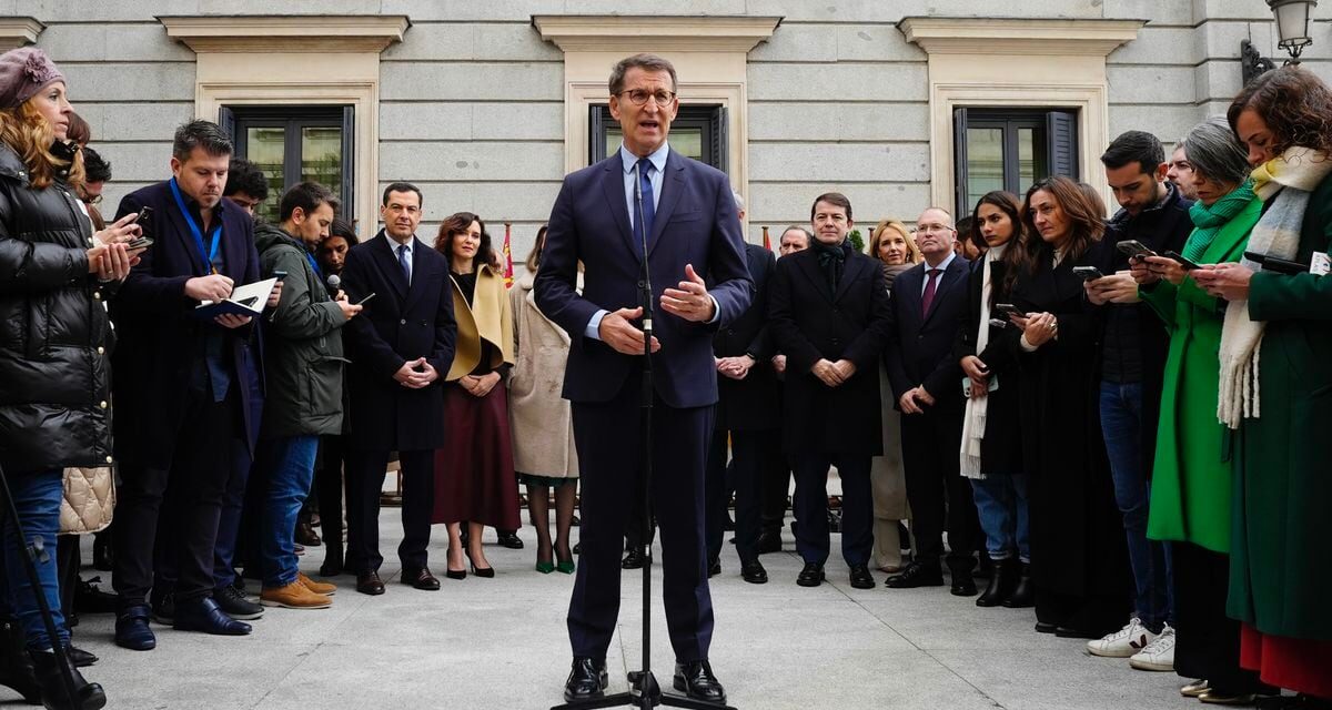 El PP lleva la bronca total contra el Gobierno al 45º aniversario de la Constitución |  España