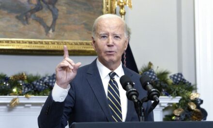 El Senado de EE UU bloquea los fondos de ayuda para Ucrania pese a los llamamientos de Biden |  internacional