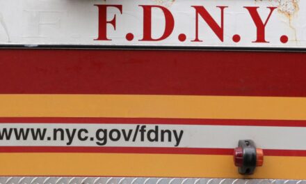 El alcalde y sus principales asesores se ponen a la defensiva ante la lista de inspecciones del FDNY
