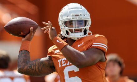 El ex mariscal de campo de Texas Maalik Murphy se transfiere a Duke, dicen las fuentes