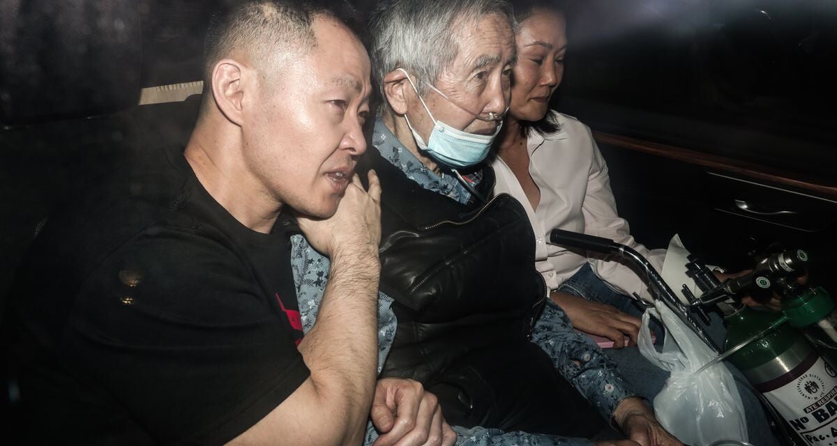 El expresidente peruano Alberto Fujimori sale de prisión