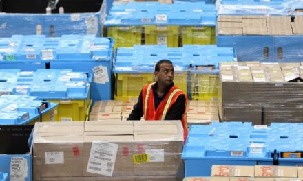 El fin de las huelgas impulsó el empleo en Estados Unidos en noviembre |  Economía