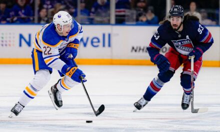El gol de Kreider en la prórroga eleva a los Rangers sobre los Sabres 4-3