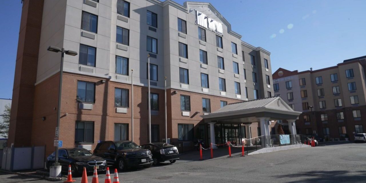 El hotel de Staten Island cierra repentinamente