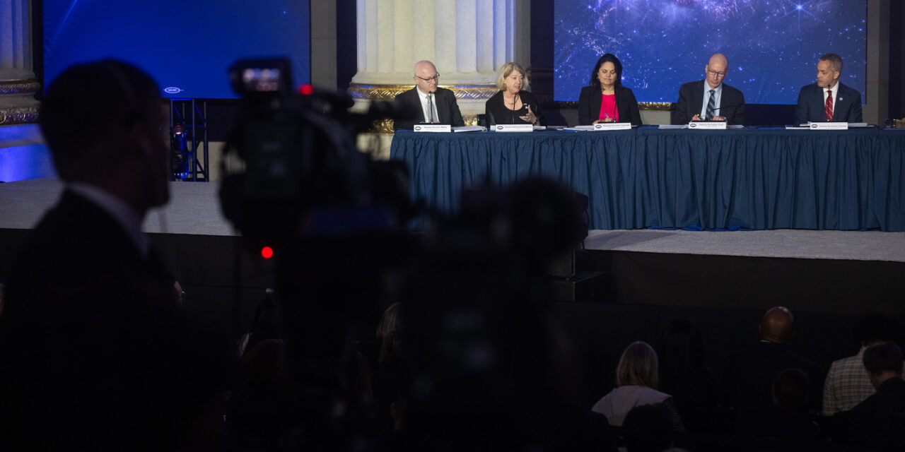 El liderazgo de la NASA participa en la reunión del Consejo Nacional Espacial presidida por el vicepresidente