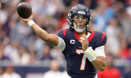 El mariscal de campo de los Texans, CJ Stroud, probablemente estará fuera el domingo contra los Browns, dicen las fuentes