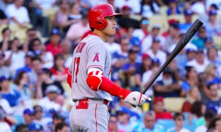 El nuevo contrato de Shohei Ohtani es solo su última hazaña para sorprender al mundo