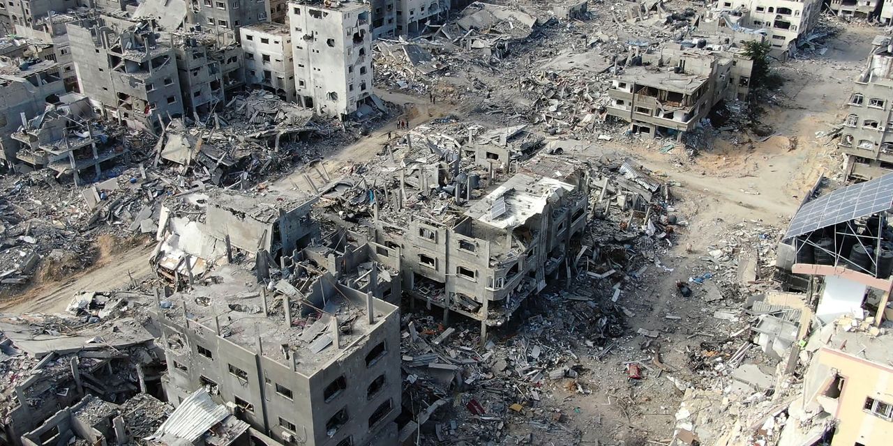 El paisaje en ruinas de Gaza después de casi tres meses de bombardeos