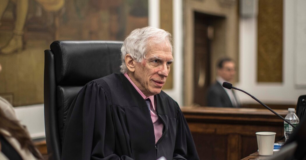 El veredicto del juicio por fraude a Trump depende del poco convencional juez Engoron