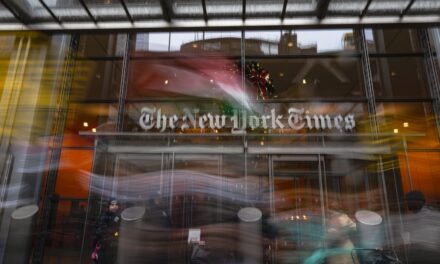 Empleados del New York Times forman un 'caucus independentista' periodístico en medio de preocupaciones sobre las acciones del sindicato