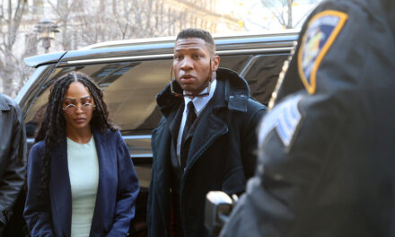 En su argumento final, el abogado de Jonathan Majors dice que el acusador inventó la historia