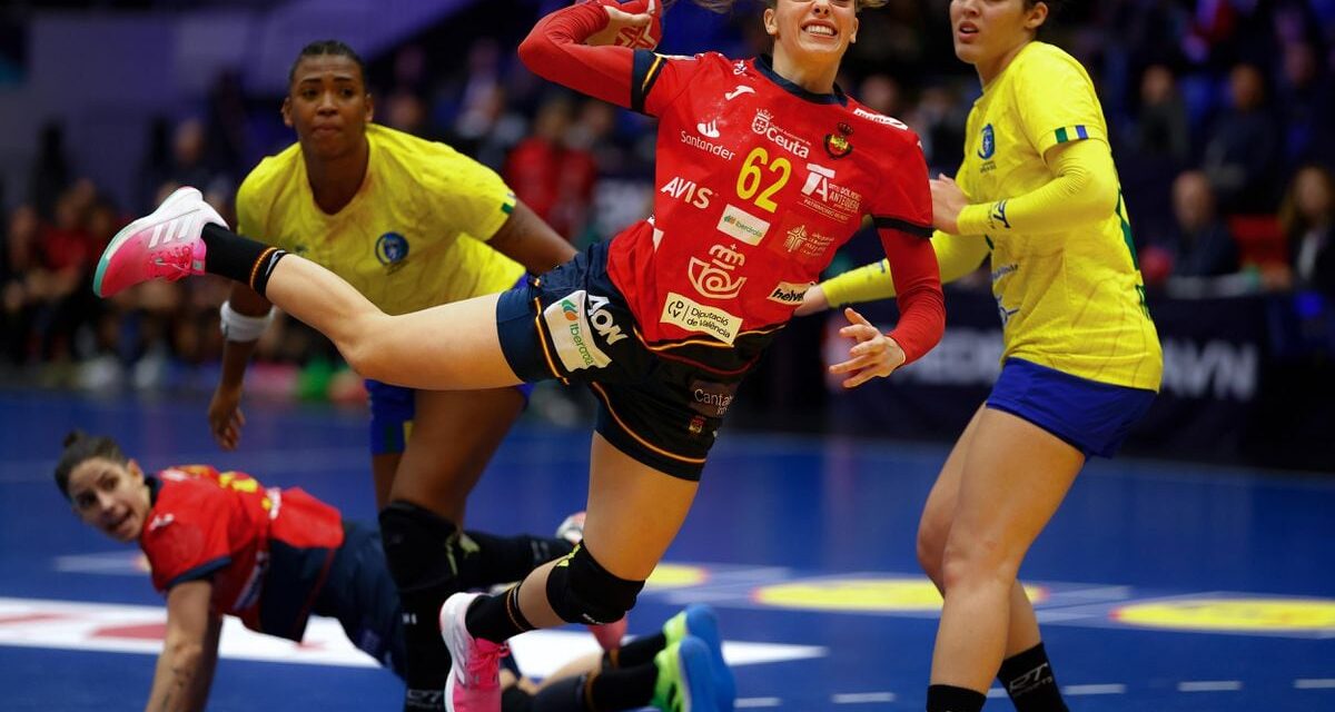 España revive de forma agónica ante Brasil en el Mundial femenino de balonmano y mantiene su esperanza olímpica |  Deportes