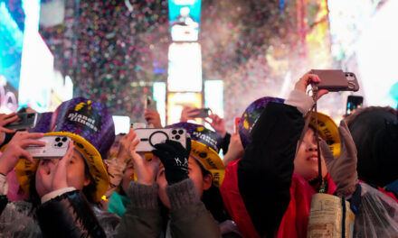 Funcionarios de la ciudad de Nueva York tranquilizan a los juerguistas antes de las festividades de Nochevieja