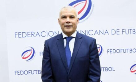 "García estudia la reelección en la federación dominicana de fútbol"|  Listín Diario