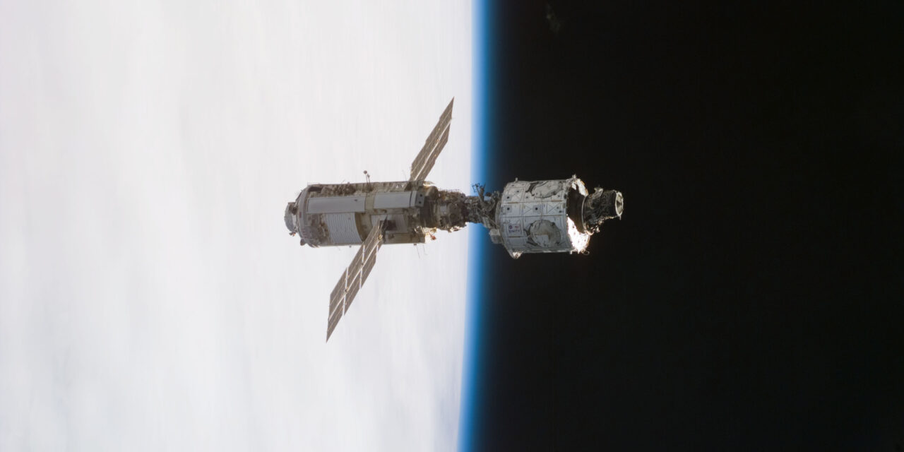 Hace 25 años: Las primeras piezas de la Estación Espacial Internacional