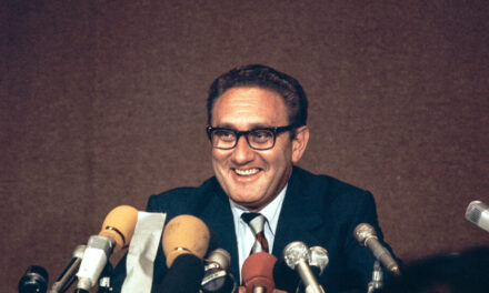 Henry Kissinger pasó sus primeros años en Estados Unidos en un apartamento de Nueva York