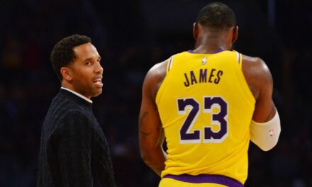 Informe – Maverick Carter, manager de LeBron James, utilizó una casa de apuestas ilegal