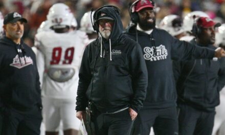 Jerry Kill dice que Nuevo México intentó negarle a los Aggies el acceso al campo de práctica