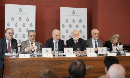 La RAE critica la “relajación del nivel de exigencia de lengua y literatura” a los alumnos de Secundaria y Bachillerato |  Educación