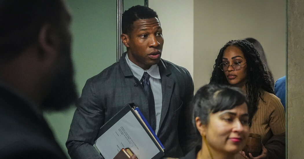 La exnovia de Jonathan Majors, Grace Jabbari, le cuenta al jurado sobre una ira explosiva