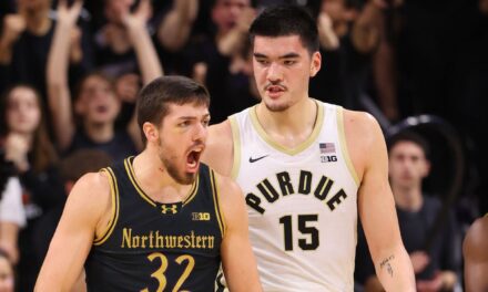 La gran noche de Buie lleva a Northwestern a superar nuevamente al No. 1 Purdue