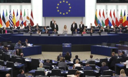 La invasión de Rusia en Ucrania impulsa el apoyo mayoritario de los europeos a la ampliación de la UE |  internacional