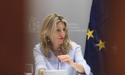 La propuesta de Trabajo para subir el SMI un 4% no logra el respaldo de patronal y sindicatos |  Economía