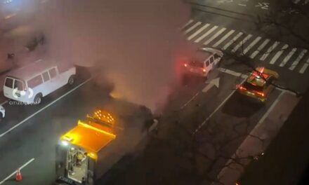 La rotura de una línea de vapor provoca importantes retrasos en el tráfico en Manhattan