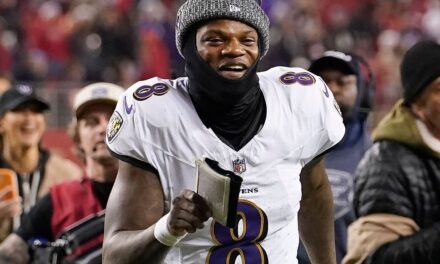 Lamar Jackson y los Ravens intentan mantener la 'sensación' e ignorar la charla número uno del equipo