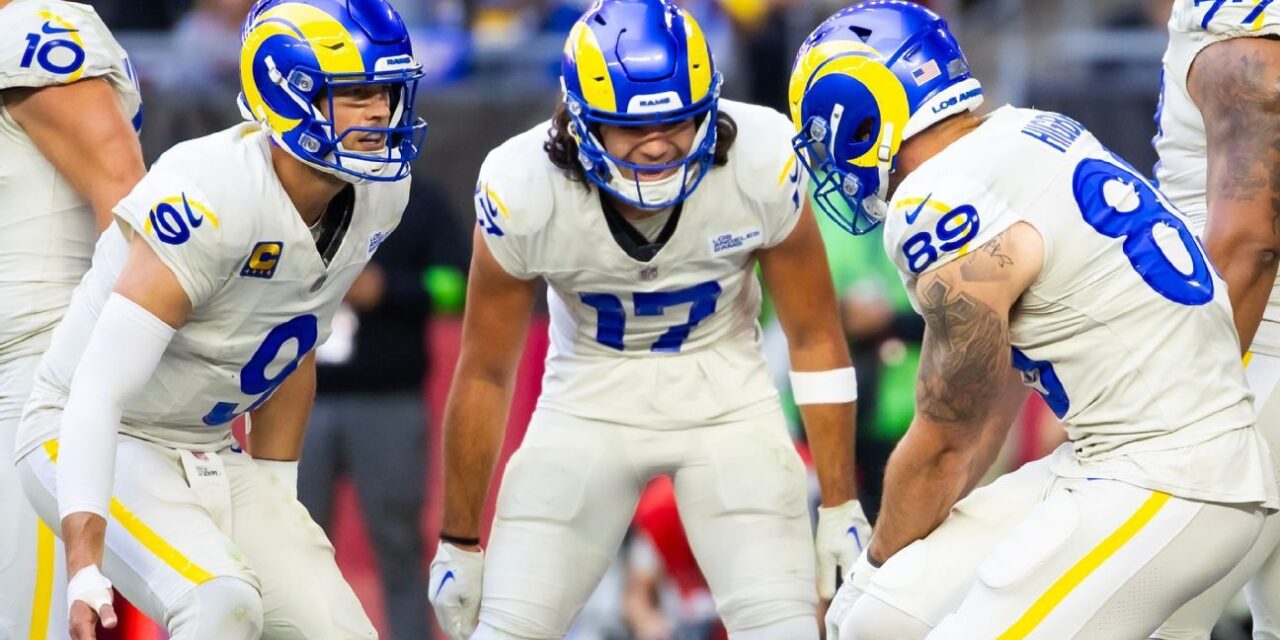Las dos mejores defensas de la NFL esperan a los Rams en medio del impulso de los playoffs