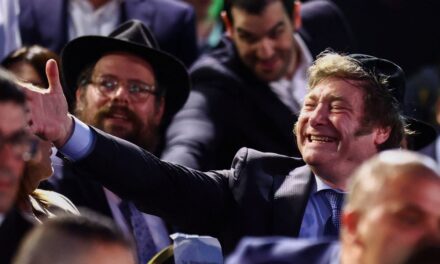 Las empresas españolas reaccionan con timidez tras la apertura del mercado en Buenos Aires: Telefónica, la que más pierde |  Mercados Financieros