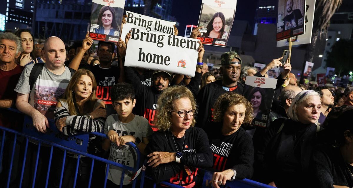 Las familias de los rehenes exigen nuevos canjes tras retirar Israel a sus negociadores en Qatar |  internacional
