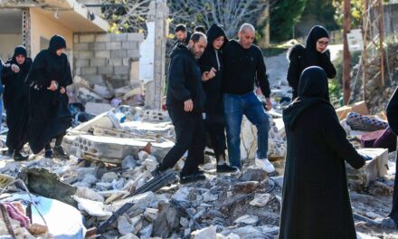 Las tensiones entre Israel e Irán aumentan a medida que las fuerzas israelíes intercambian fuego con las milicias en Siria y el Líbano