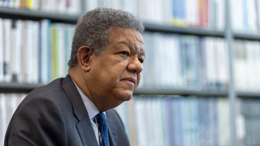 Leonel dice que en R. Dominicana solo ha crecido el sector turismo |  AlMomento.net