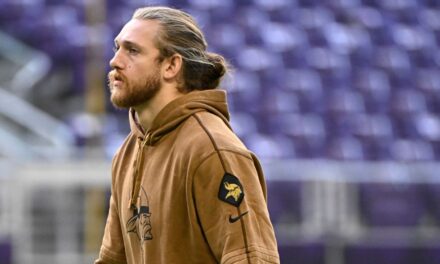 Lesiones de fútbol de fantasía para la semana 17: Hockenson, Addison