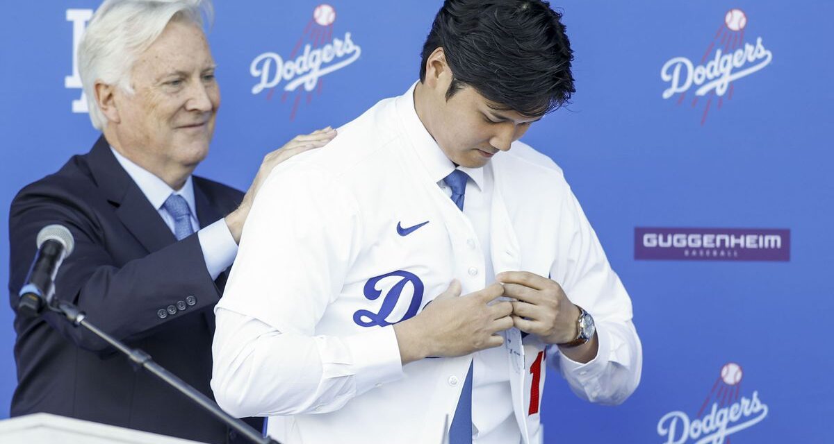 Los Dodgers: Shohei Ohtani, el deportista con el contrato más caro del mundo, aterriza en Hollywood con la promesa de ganar campeonatos |  Deportes