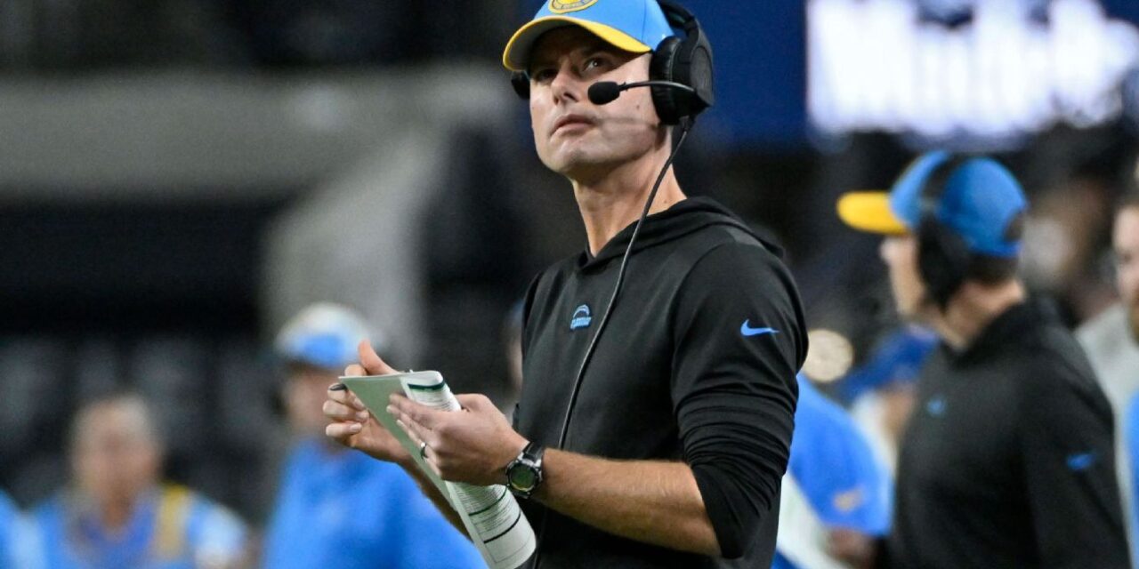 Los Raiders entierran a los Chargers bajo una avalancha de puntos en la primera mitad