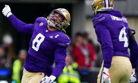 Los Washington Huskies desvalidos esperan 'golpear' a los Texas Longhorns
