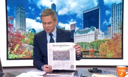 Los demócratas de Nueva York intensifican sus esfuerzos para sacar a Trump de la boleta electoral, y Warner y los jefes de Paramount discuten la fusión