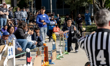 Los estudiantes crean elaboradas máquinas caseras para la competencia JPL