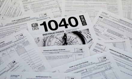 Los estudios duales analizan la emigración de los contribuyentes