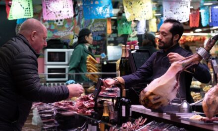 Mesa de Navidad, menos volumen y más precios |  Economía