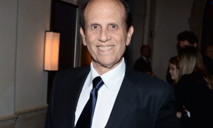 Michael Milken dice que la Reserva Federal no actuará demasiado pronto y correrá el riesgo de sufrir una inflación masiva como la de los años 1970