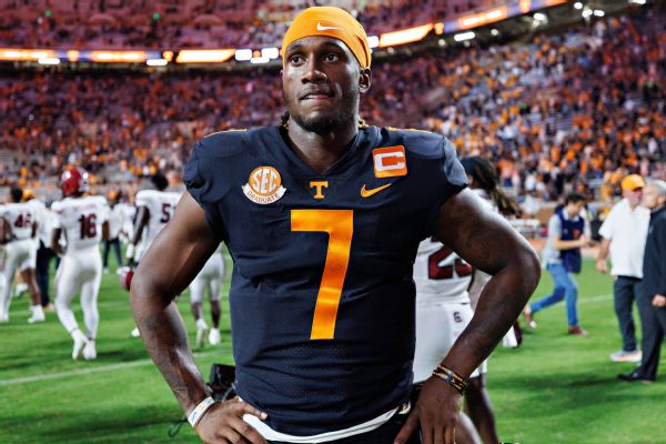 Milton de Tennessee se perderá el tazón y entrará al draft de la NFL
