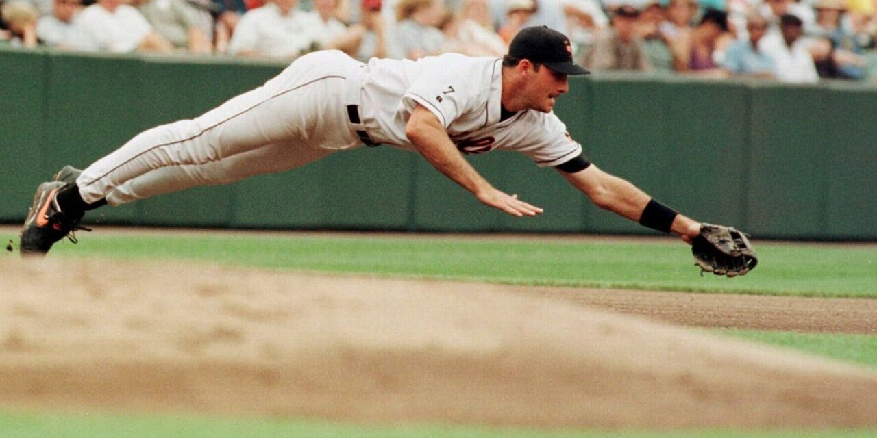 Muere Ryan Minor, 3B de los Orioles que reemplazó a Ripken después de una racha