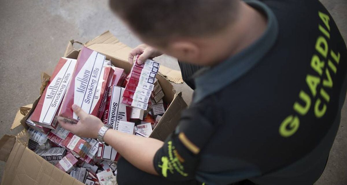 Muere un joven de 23 años al chocar dos lanchas de contrabando de tabaco en Cádiz |  España