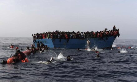Mueren 61 migrantes, incluidos mujeres y niños, en un naufragio frente a las costas de Libia |  internacional