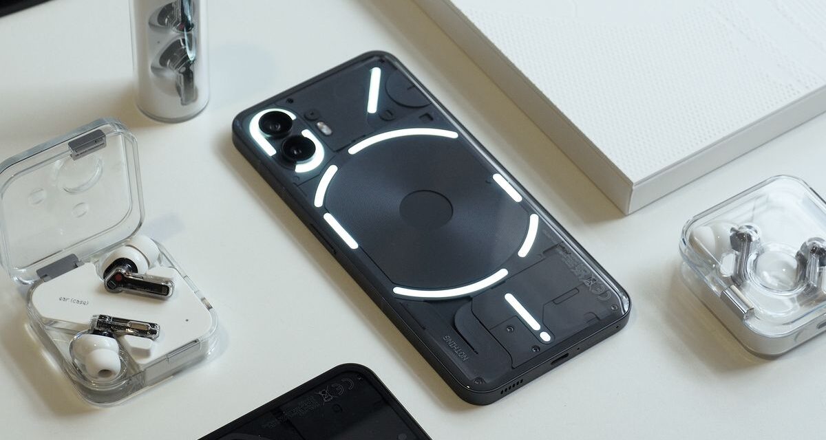 Nada podría lanzar un teléfono de gama media para enfrentarse al Google Pixel 8a