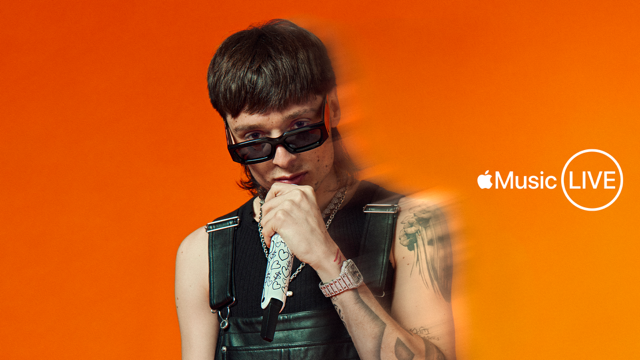 Nadeska Alexis entrevista a Peso Pluma vía Apple Music Live